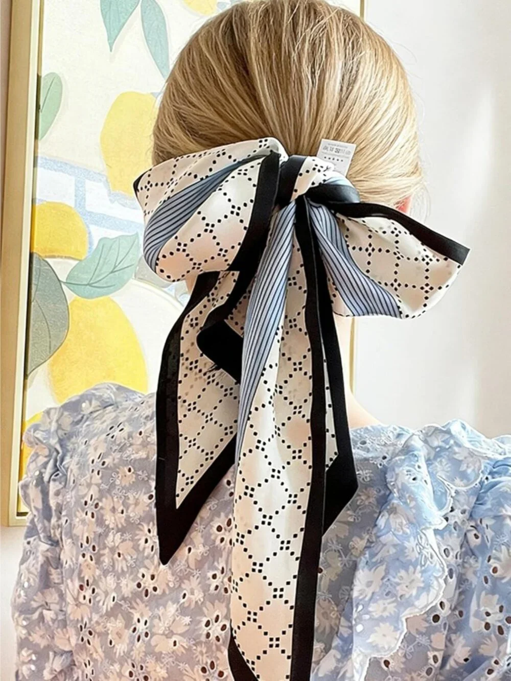 Women's Black Cashew Herb Fashion Elegant Oblique Angle  Scarves Bag Scarfs